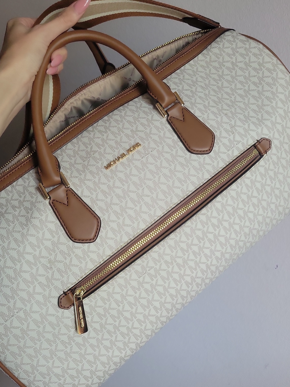 MICHAEL KORS Cream Weekender Duffle Bag with Brown Trim